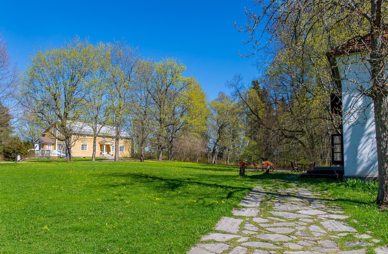 Bed and Breakfast Koivulan Kartano Лохья Экстерьер фото